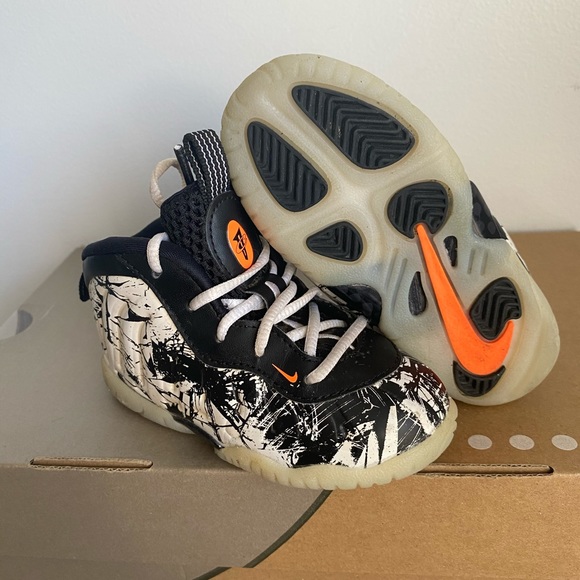 Nike Foamposite Toddler Orange/Black/White- SZ 7 C - Picture 9 of 14